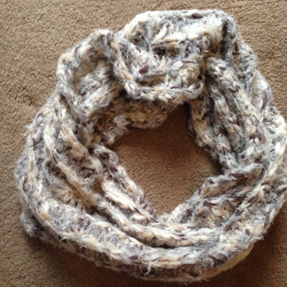 Knitted infinity scarf in earthtones